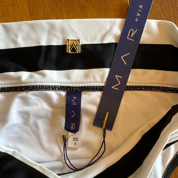 NEW Cute Swim Bottoms - Picture 2 of 9